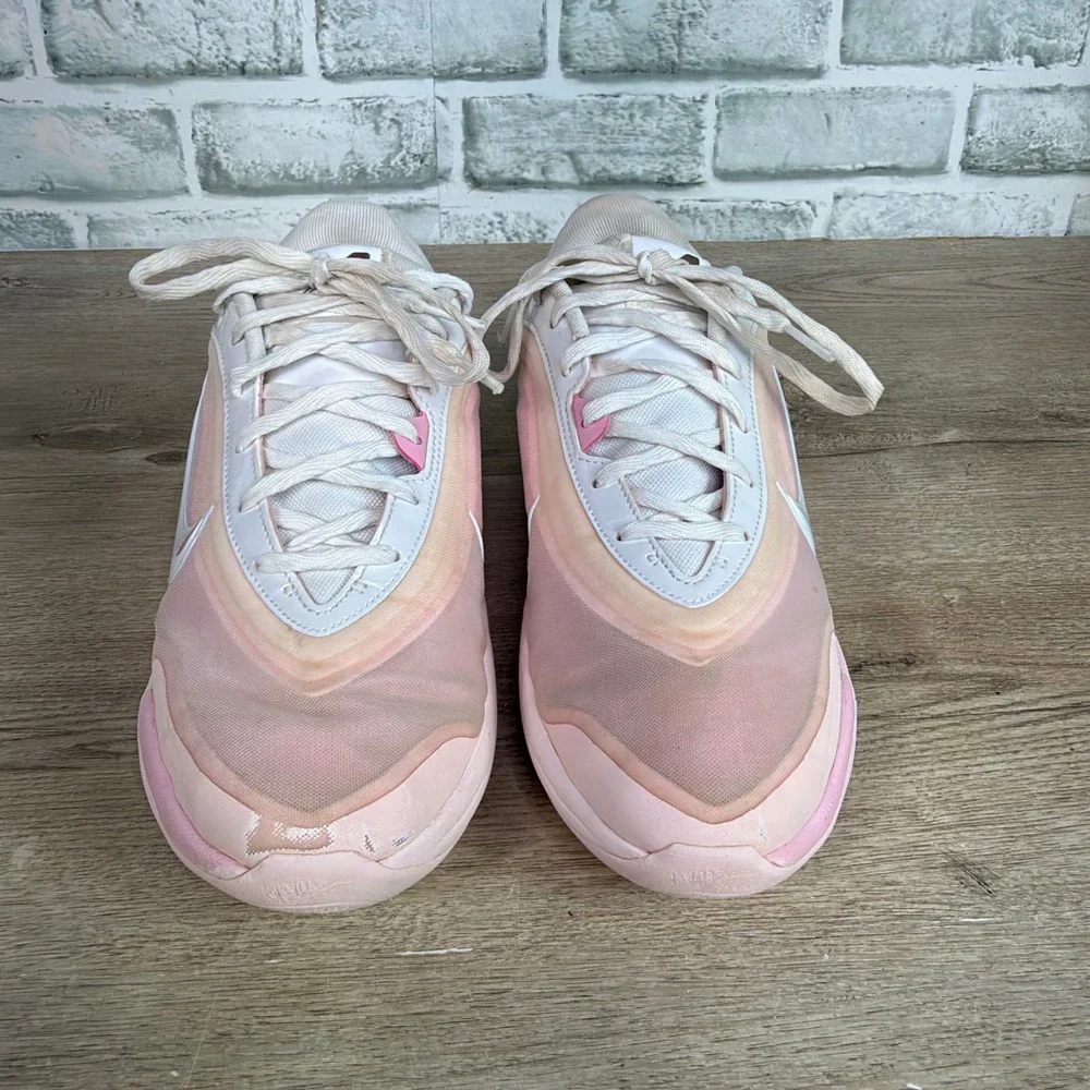 Nike Cosmic Unity 3 Basketball Shoes Pink White Girls Size 7Y
